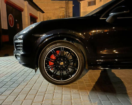 Чорний Порше Cayenne, об'ємом двигуна 4.8 л та пробігом 103 тис. км за 31000 $, фото 8 на Automoto.ua