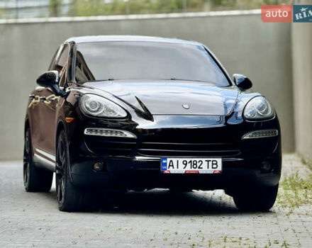Чорний Порше Cayenne, об'ємом двигуна 4.8 л та пробігом 235 тис. км за 18999 $, фото 22 на Automoto.ua