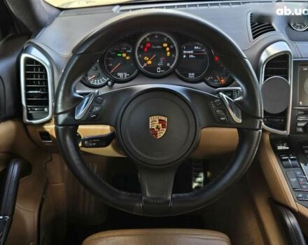Черный Порше Каен, объемом двигателя 4.8 л и пробегом 105 тыс. км за 25900 $, фото 24 на Automoto.ua