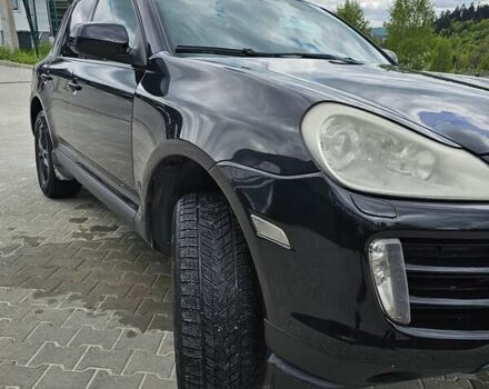 Чорний Порше Cayenne, об'ємом двигуна 2.97 л та пробігом 332 тис. км за 13000 $, фото 1 на Automoto.ua