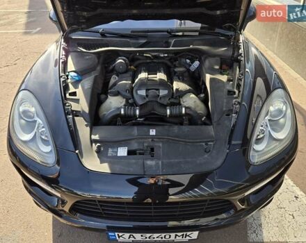 Порше Каен 2010 в Киеве на Automoto.ua Черный Порше Каен, объемом двигателя 4.8 л и пробегом 105 тыс. км за 26900 $, фото 40 на Automoto.ua