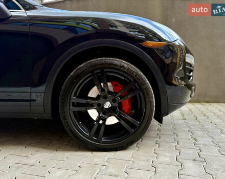Чорний Порше Cayenne, об'ємом двигуна 4.8 л та пробігом 235 тис. км за 18999 $, фото 27 на Automoto.ua