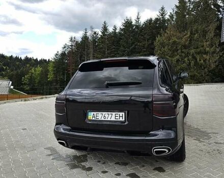 Чорний Порше Cayenne, об'ємом двигуна 2.97 л та пробігом 332 тис. км за 13000 $, фото 4 на Automoto.ua