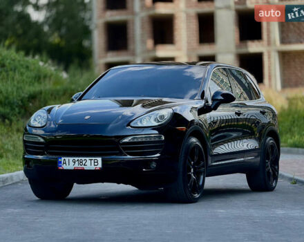 Чорний Порше Cayenne, об'ємом двигуна 4.8 л та пробігом 235 тис. км за 18999 $, фото 2 на Automoto.ua