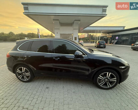 Черный Порше Каен, объемом двигателя 3.6 л и пробегом 263 тыс. км за 14500 $, фото 3 на Automoto.ua