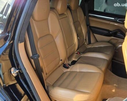 Черный Порше Каен, объемом двигателя 4.8 л и пробегом 105 тыс. км за 25900 $, фото 13 на Automoto.ua