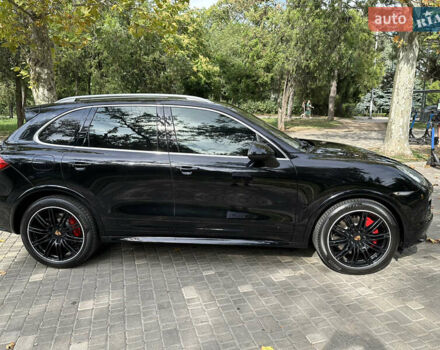 Чорний Порше Cayenne, об'ємом двигуна 4.8 л та пробігом 103 тис. км за 31000 $, фото 4 на Automoto.ua