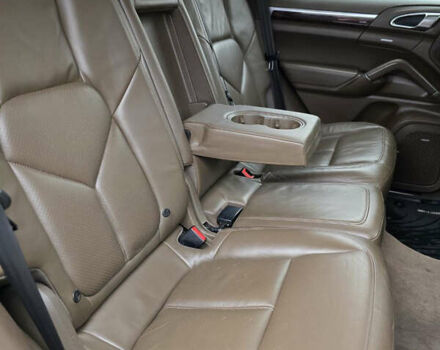 Черный Порше Каен, объемом двигателя 4.8 л и пробегом 164 тыс. км за 14500 $, фото 19 на Automoto.ua