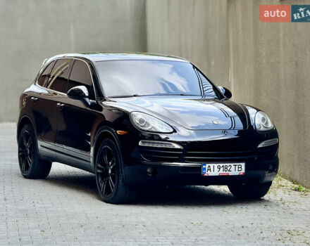 Чорний Порше Cayenne, об'ємом двигуна 4.8 л та пробігом 235 тис. км за 18999 $, фото 20 на Automoto.ua