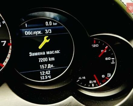 Чорний Порше Cayenne, об'ємом двигуна 4.8 л та пробігом 163 тис. км за 23800 $, фото 56 на Automoto.ua