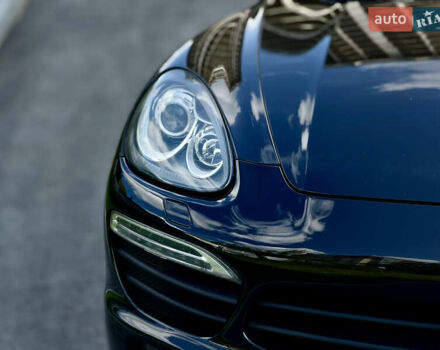 Чорний Порше Cayenne, об'ємом двигуна 4.8 л та пробігом 235 тис. км за 18999 $, фото 5 на Automoto.ua