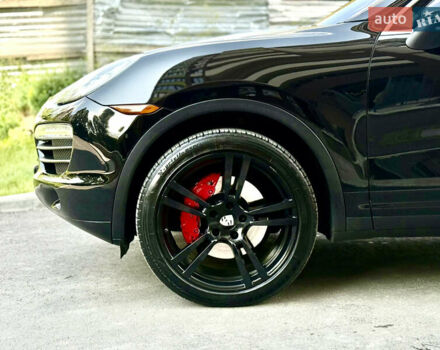 Чорний Порше Cayenne, об'ємом двигуна 4.8 л та пробігом 235 тис. км за 18999 $, фото 9 на Automoto.ua