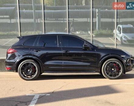 Порше Каен 2010 в Киеве на Automoto.ua Черный Порше Каен, объемом двигателя 4.8 л и пробегом 105 тыс. км за 26900 $, фото 5 на Automoto.ua