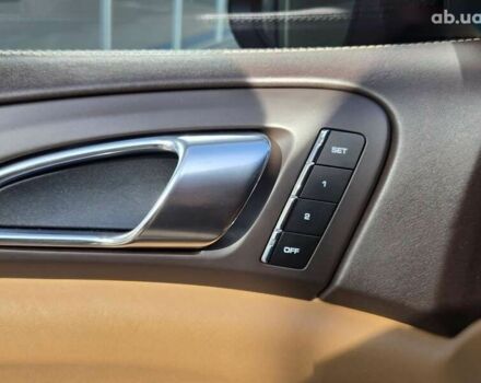 Черный Порше Каен, объемом двигателя 4.8 л и пробегом 105 тыс. км за 25900 $, фото 18 на Automoto.ua