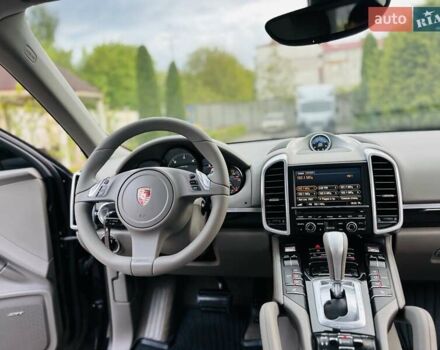 Черный Порше Каен, объемом двигателя 3 л и пробегом 238 тыс. км за 20499 $, фото 56 на Automoto.ua