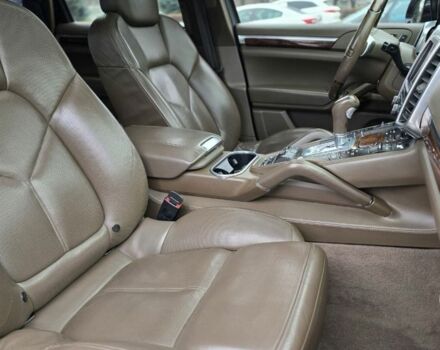 Чорний Порше Cayenne, об'ємом двигуна 4.8 л та пробігом 160 тис. км за 14500 $, фото 17 на Automoto.ua