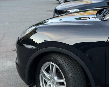 Чорний Порше Cayenne, об'ємом двигуна 3 л та пробігом 190 тис. км за 23900 $, фото 6 на Automoto.ua