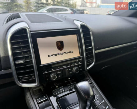 Черный Порше Каен, объемом двигателя 3.6 л и пробегом 244 тыс. км за 16999 $, фото 28 на Automoto.ua