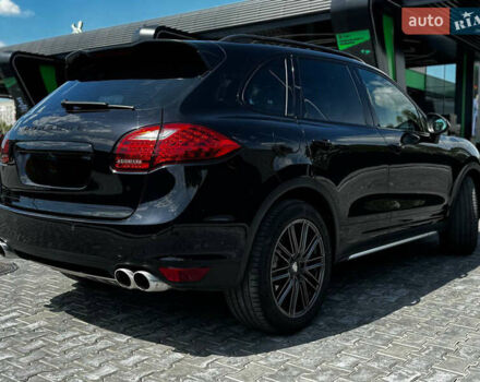Чорний Порше Cayenne, об'ємом двигуна 4.81 л та пробігом 182 тис. км за 16800 $, фото 8 на Automoto.ua