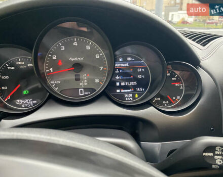 Черный Порше Каен, объемом двигателя 3 л и пробегом 236 тыс. км за 13999 $, фото 46 на Automoto.ua