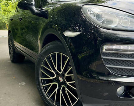 Чорний Порше Cayenne, об'ємом двигуна 4.81 л та пробігом 135 тис. км за 15700 $, фото 3 на Automoto.ua