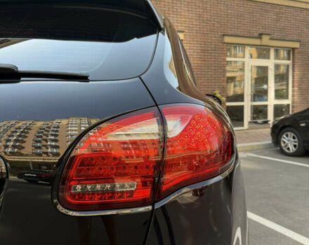 Чорний Порше Cayenne, об'ємом двигуна 3.6 л та пробігом 109 тис. км за 19900 $, фото 16 на Automoto.ua