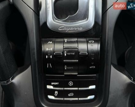 Черный Порше Каен, объемом двигателя 3.6 л и пробегом 155 тыс. км за 16900 $, фото 35 на Automoto.ua