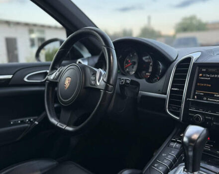 Чорний Порше Cayenne, об'ємом двигуна 4.8 л та пробігом 278 тис. км за 14999 $, фото 51 на Automoto.ua