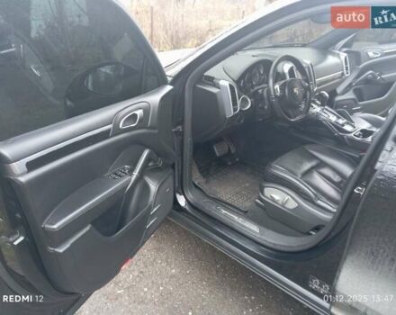 Чорний Порше Cayenne, об'ємом двигуна 3 л та пробігом 165 тис. км за 21500 $, фото 7 на Automoto.ua