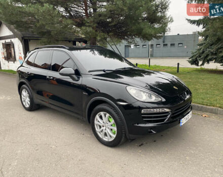 Чорний Порше Cayenne, об'ємом двигуна 3 л та пробігом 235 тис. км за 13950 $, фото 23 на Automoto.ua