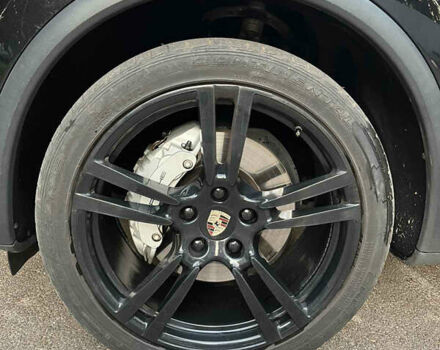 Чорний Порше Cayenne, об'ємом двигуна 2.99 л та пробігом 126 тис. км за 18500 $, фото 9 на Automoto.ua
