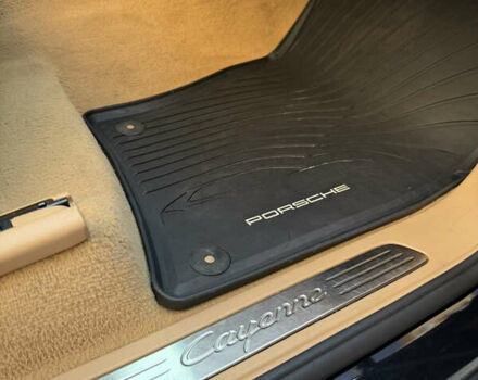 Чорний Порше Cayenne, об'ємом двигуна 3.6 л та пробігом 109 тис. км за 19900 $, фото 22 на Automoto.ua