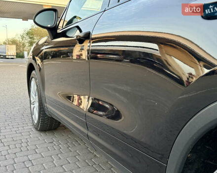 Чорний Порше Cayenne, об'ємом двигуна 4.8 л та пробігом 278 тис. км за 14999 $, фото 27 на Automoto.ua