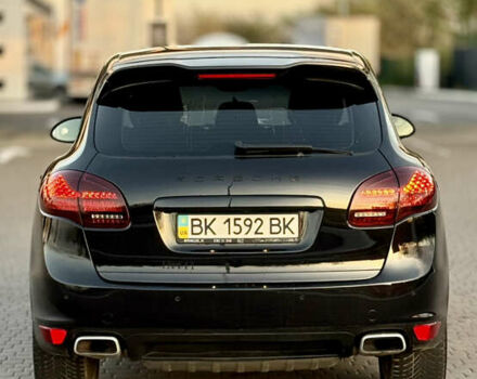 Чорний Порше Cayenne, об'ємом двигуна 4.8 л та пробігом 278 тис. км за 14999 $, фото 24 на Automoto.ua
