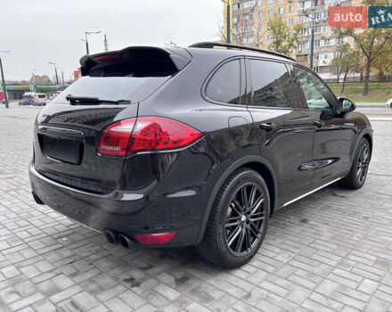 Чорний Порше Cayenne, об'ємом двигуна 4.81 л та пробігом 182 тис. км за 16500 $, фото 9 на Automoto.ua