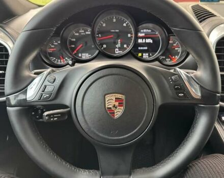 Чорний Порше Cayenne, об'ємом двигуна 3 л та пробігом 240 тис. км за 18500 $, фото 22 на Automoto.ua