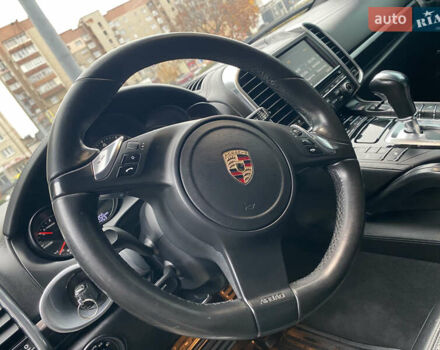 Черный Порше Каен, объемом двигателя 3 л и пробегом 236 тыс. км за 13999 $, фото 40 на Automoto.ua