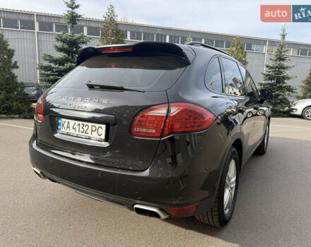 Черный Порше Каен, объемом двигателя 3.6 л и пробегом 244 тыс. км за 16999 $, фото 12 на Automoto.ua