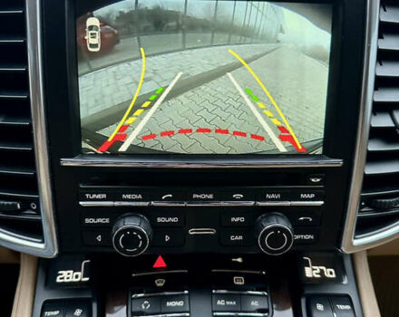 Черный Порше Каен, объемом двигателя 2.97 л и пробегом 302 тыс. км за 18000 $, фото 17 на Automoto.ua