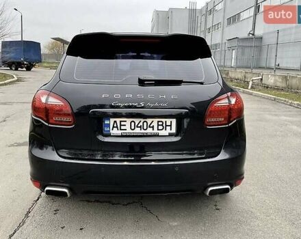 Чорний Порше Cayenne, об'ємом двигуна 3 л та пробігом 175 тис. км за 17999 $, фото 1 на Automoto.ua