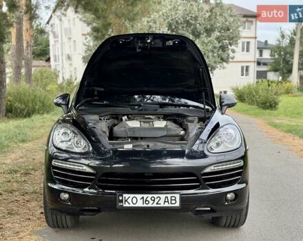 Чорний Порше Cayenne, об'ємом двигуна 3 л та пробігом 240 тис. км за 18500 $, фото 7 на Automoto.ua
