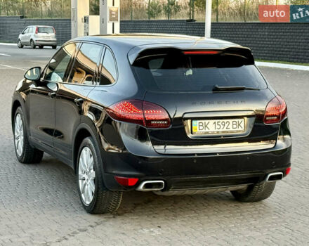 Чорний Порше Cayenne, об'ємом двигуна 4.8 л та пробігом 278 тис. км за 14999 $, фото 22 на Automoto.ua