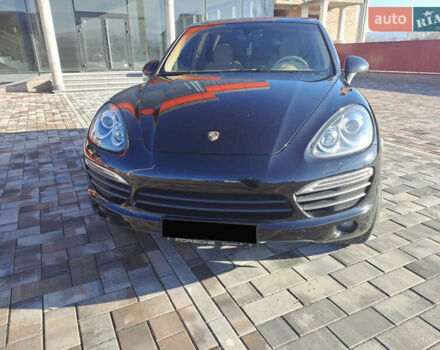 Чорний Порше Cayenne, об'ємом двигуна 4.81 л та пробігом 133 тис. км за 15500 $, фото 1 на Automoto.ua