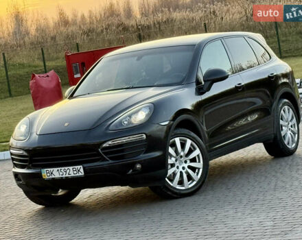 Чорний Порше Cayenne, об'ємом двигуна 4.8 л та пробігом 278 тис. км за 14999 $, фото 4 на Automoto.ua