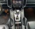Чорний Порше Cayenne, об'ємом двигуна 3 л та пробігом 235 тис. км за 13950 $, фото 49 на Automoto.ua