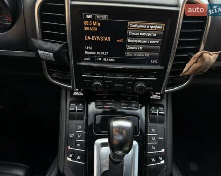 Черный Порше Каен, объемом двигателя 3.6 л и пробегом 155 тыс. км за 16900 $, фото 40 на Automoto.ua