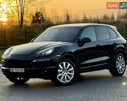 Чорний Порше Cayenne, об'ємом двигуна 4.8 л та пробігом 278 тис. км за 14999 $, фото 5 на Automoto.ua