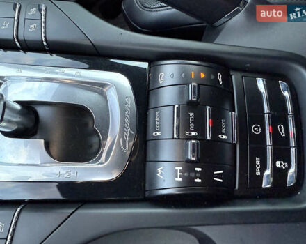 Черный Порше Каен, объемом двигателя 4.8 л и пробегом 278 тыс. км за 13999 $, фото 57 на Automoto.ua