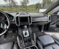 Черный Порше Каен, объемом двигателя 2.97 л и пробегом 240 тыс. км за 17990 $, фото 15 на Automoto.ua
