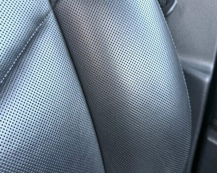 Чорний Порше Cayenne, об'ємом двигуна 4.8 л та пробігом 278 тис. км за 14500 $, фото 61 на Automoto.ua